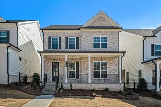 Building Photo - 106 Basil St