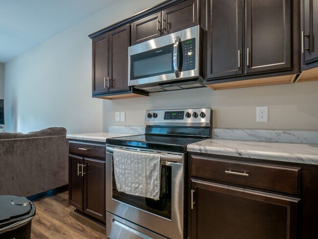 Building Photo - 355 S Stingray Ln