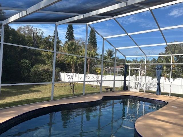 Building Photo - 736 Sunflower Dr