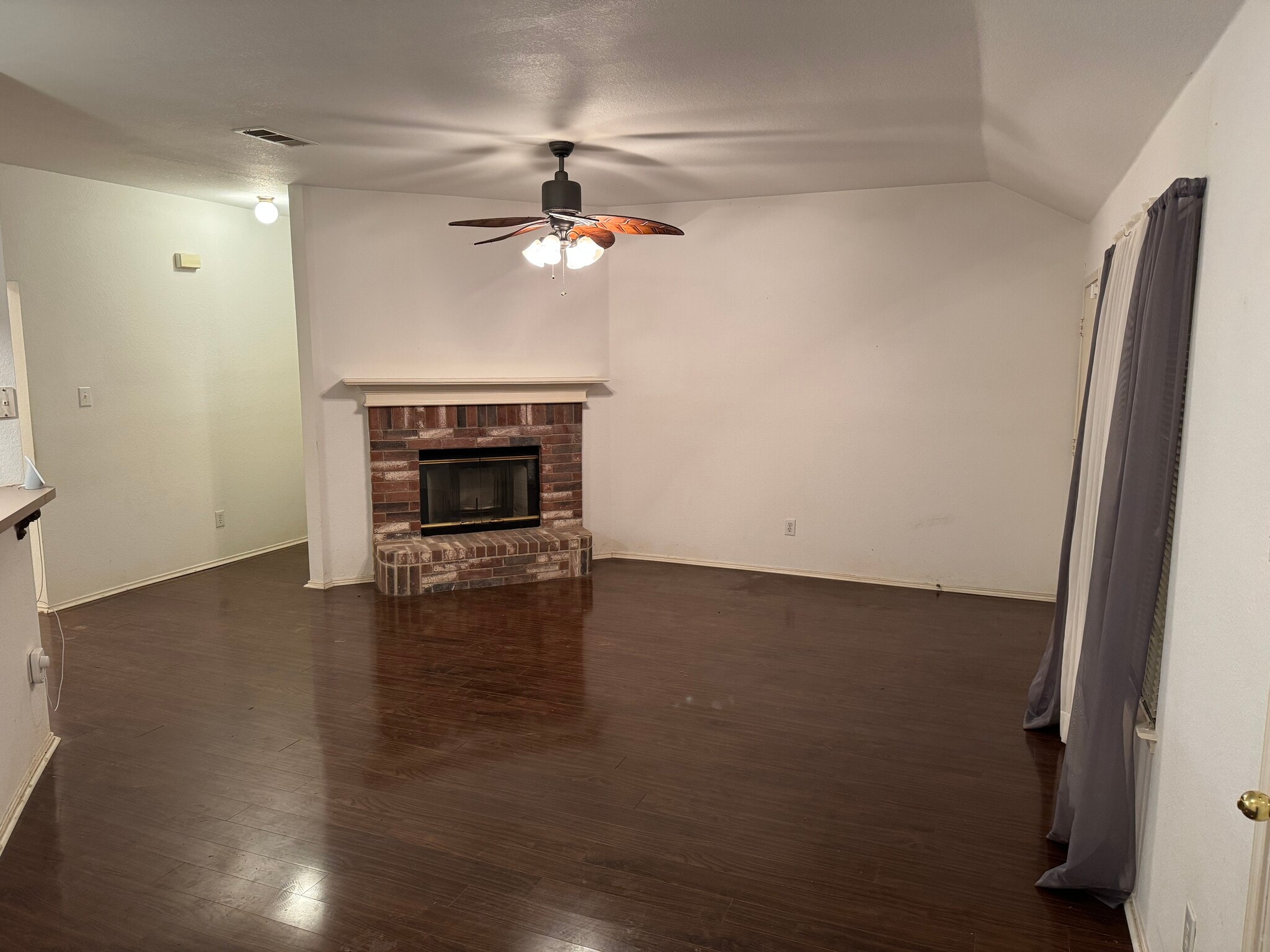 Dining/Living Room - 1814 McNeely St