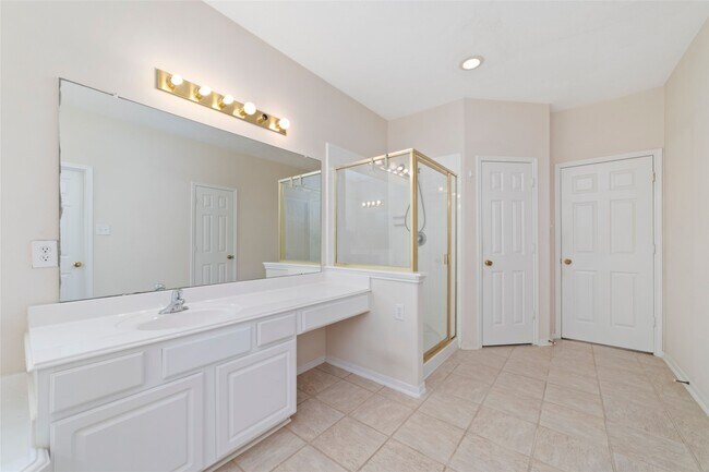 Building Photo - 2638 Long Leaf Dr