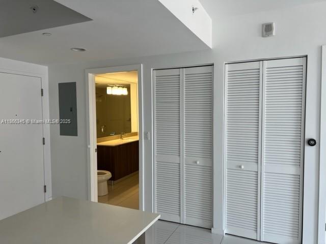 Building Photo - 5300 Paseo Blvd