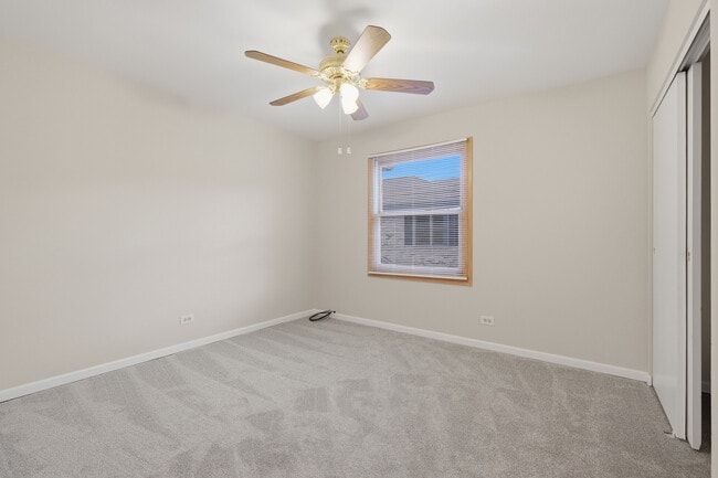 Building Photo - 1746 Sessions Walk