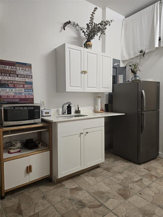 Building Photo - 8202 SW 188th Terrace