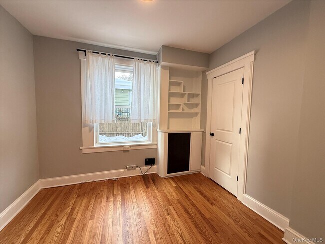 Building Photo - 120 Clinton Ave