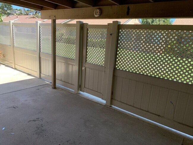 Building Photo - An Updated Leisure Village Home now available