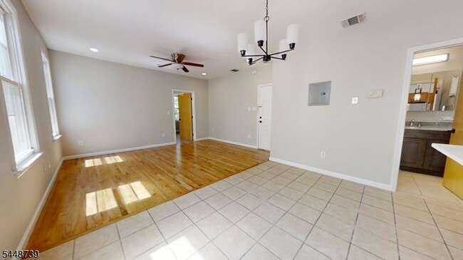 Building Photo - 11 Schuyler Ct