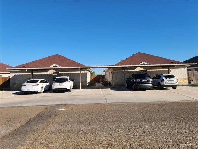 Primary Photo - 1217 W Garfield Ave