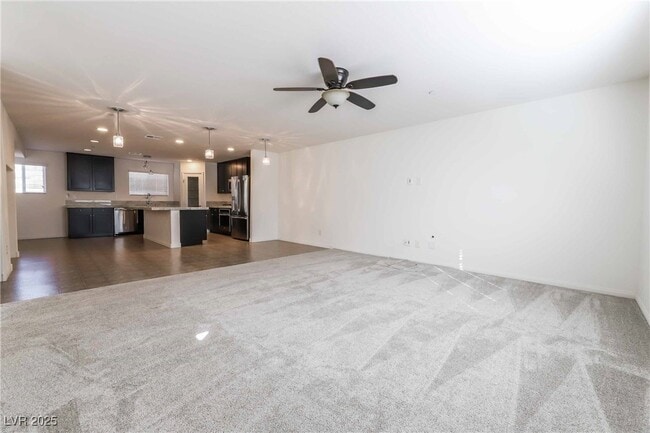 Building Photo - 1525 Spiced Wine Ave