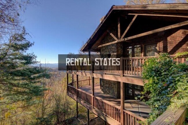 Building Photo - 4 bedroom in Asheville NC 28804