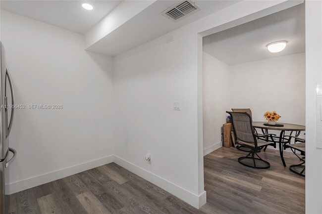 Building Photo - 1501 NW 90th Way