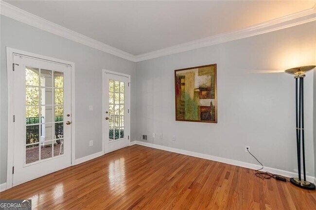 Building Photo - 651 Briarleigh Way