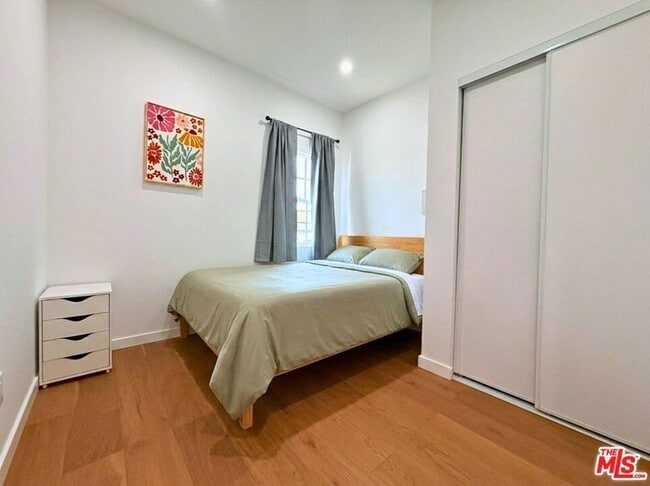 Building Photo - 4879 Hartwick St