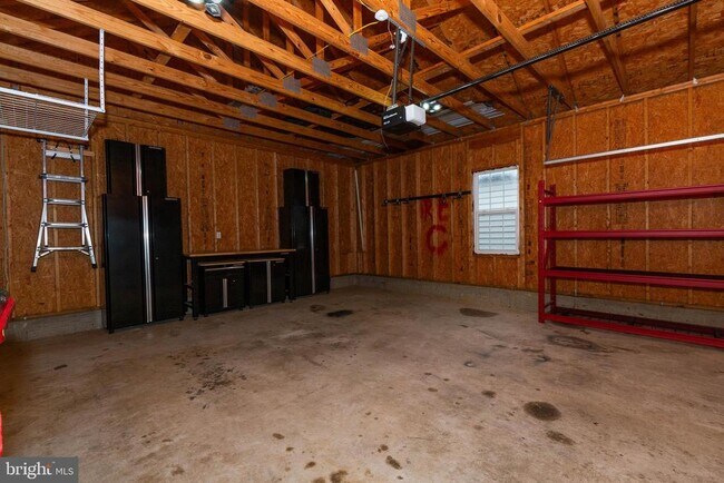 Building Photo - 249 Lord Fairfax St