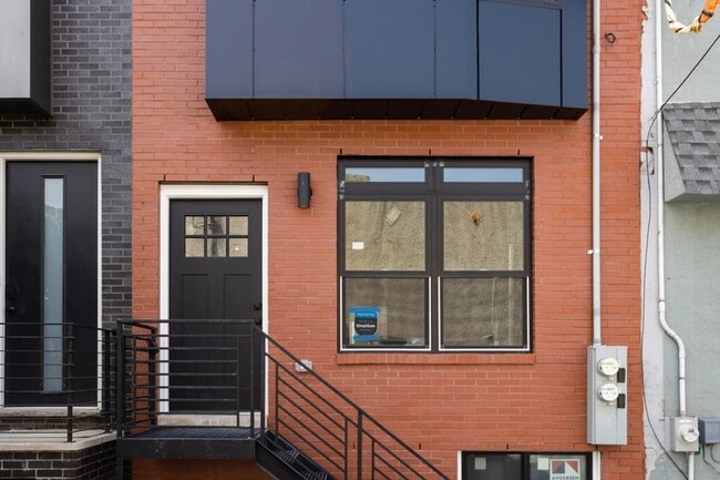 Building Photo - 1428 S 23rd St