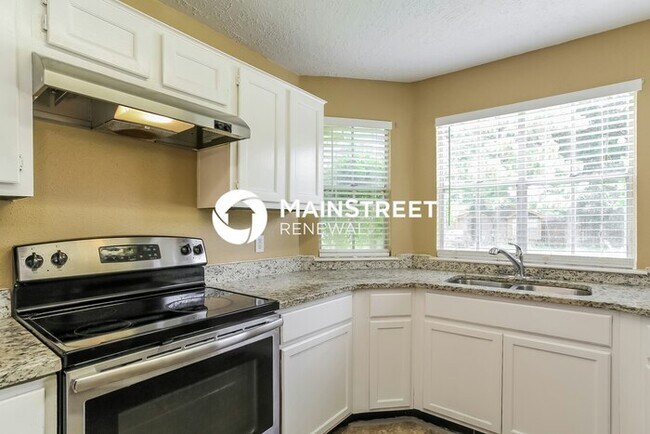 Building Photo - 3 Bedroom Pet-Friendly Home in Humble, TX with Main Street Renewal