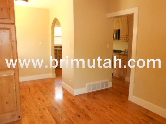 Building Photo - 1341 Kensington Ave