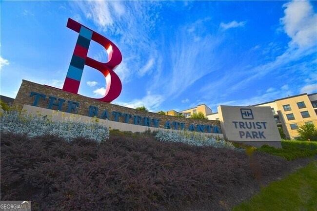 Building Photo - 2798 Loftview Square