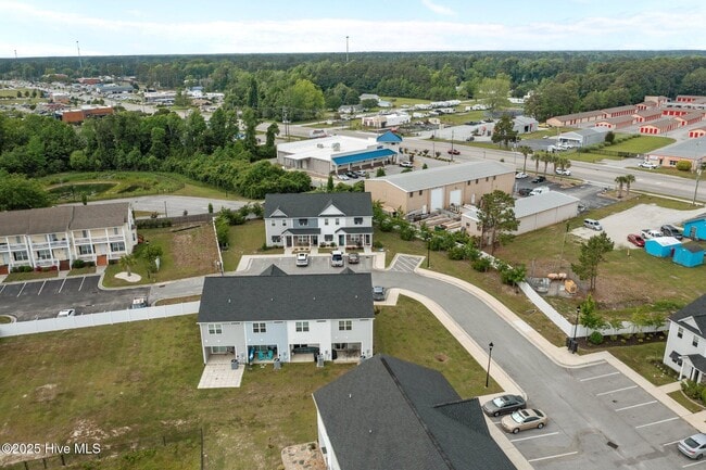 Building Photo - 63 Outrigger Dr