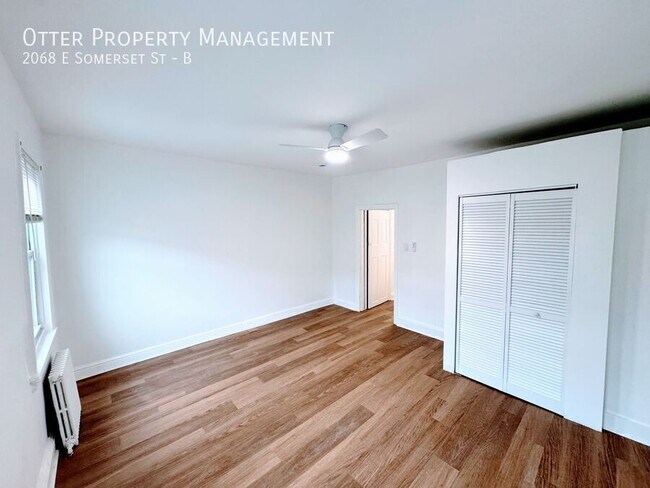 Building Photo - 2068 E Somerset St