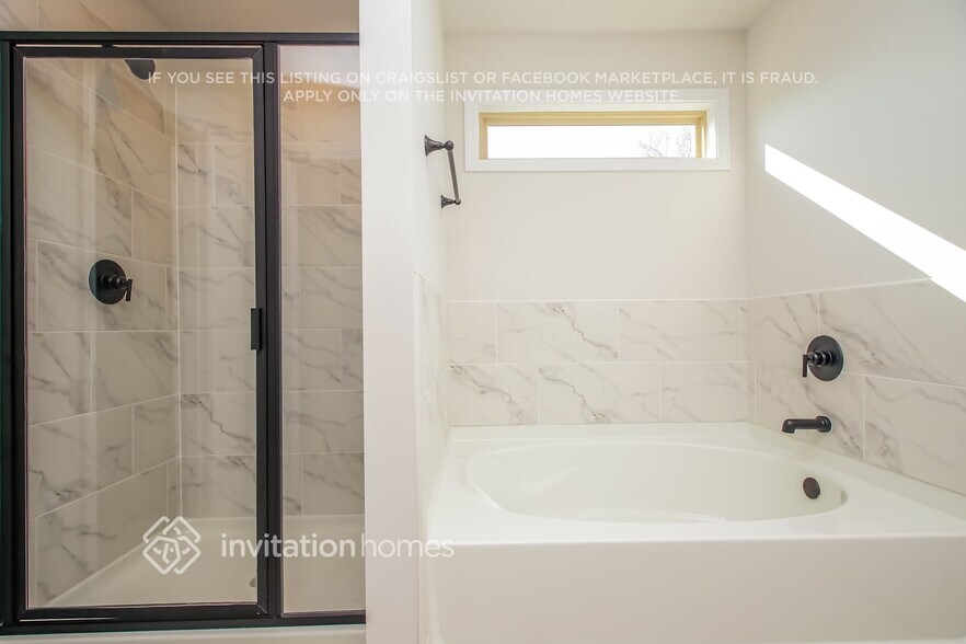 Building Photo - 420 Leyland Crossing