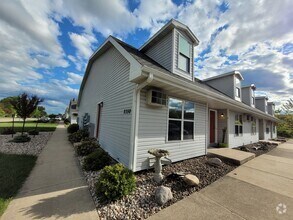 Building Photo - 2350 Canter Ln