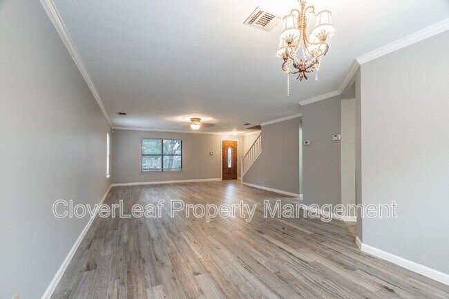 Building Photo - 7307 Justino Trail
