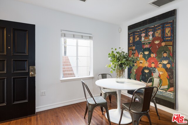 Building Photo - 10840 Lindbrook Dr