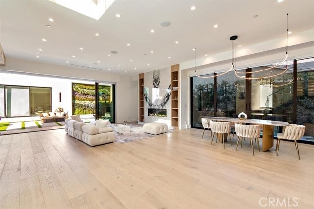 Building Photo - 5347 Natick Ave