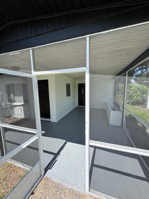 Building Photo - 4114 N Lois Ave