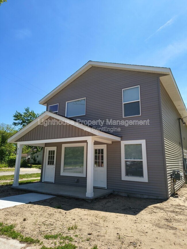 Building Photo - 313 Orchard Ave