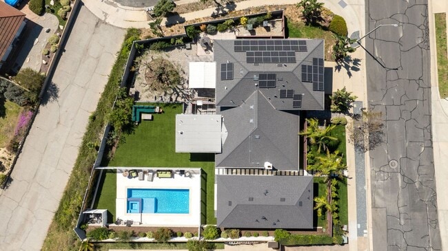 Building Photo - Beautifully Remodeled, Bright & Modern 4BR3BA Home w/ 2BR1BA Guest House On Sprawling Corner Lot ...