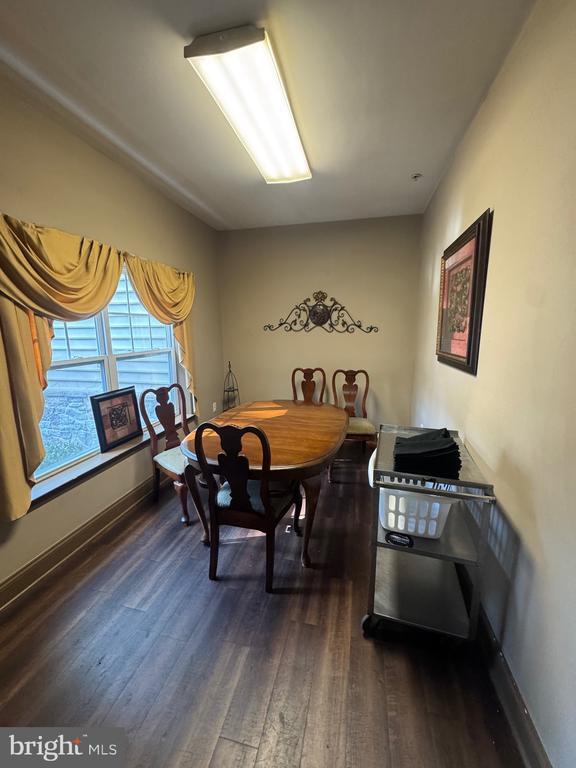 Building Photo - 6375 Chambersburg Rd