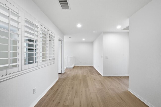 Building Photo - 25715 Wagner Way