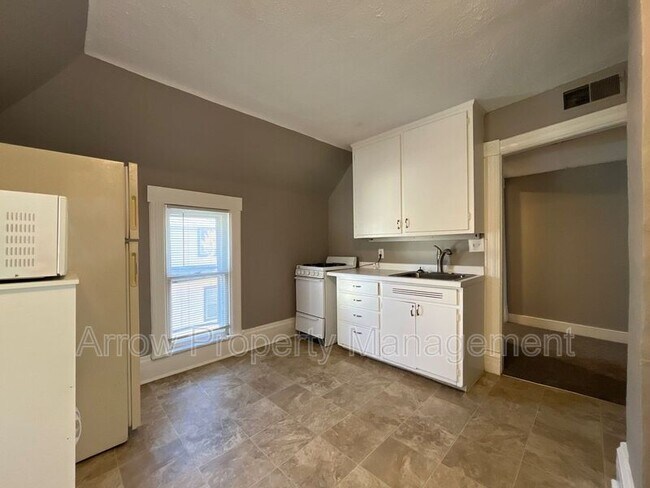 Building Photo - 3424 S Street