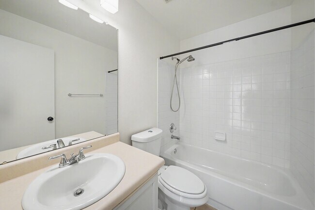 Building Photo - 21497 E Crestridge Pl