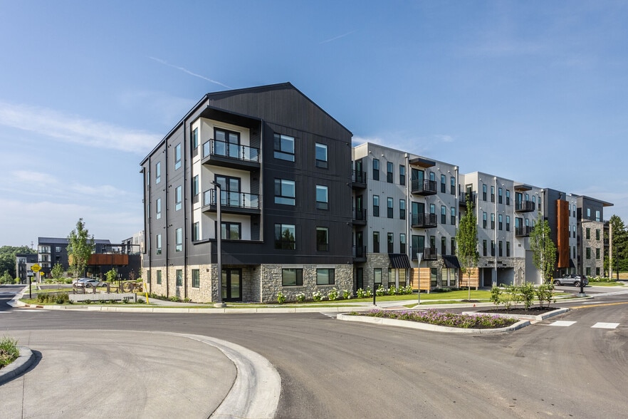 Building Photo - Sylo