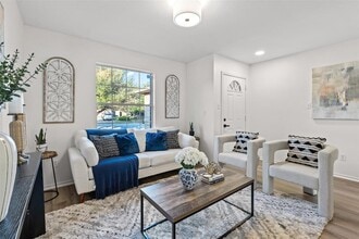 Building Photo - 503 Blanco Woods Blvd