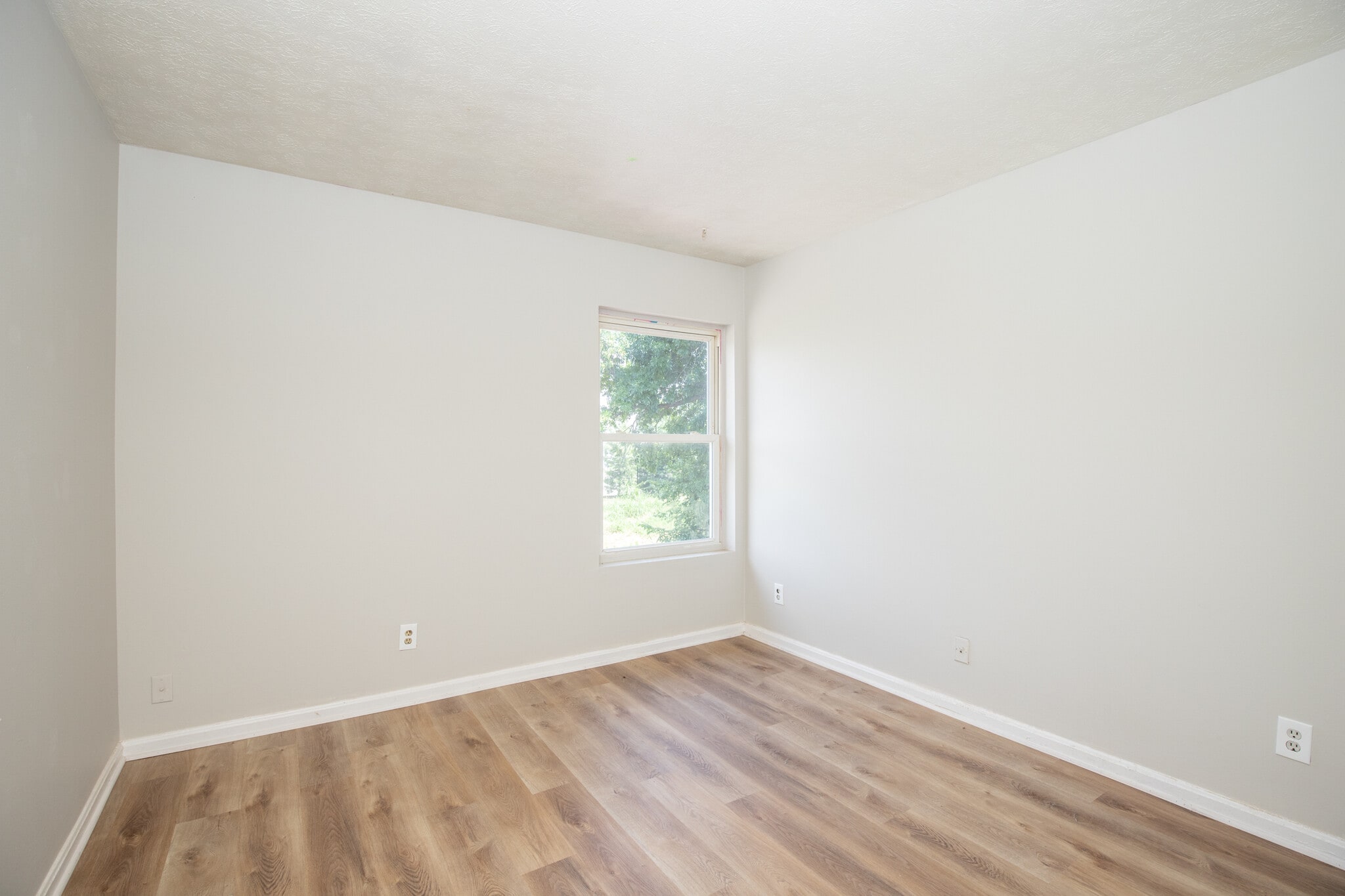 Building Photo - 7417 Garrison Rd