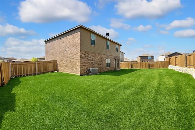 Building Photo - 913 Serena Dr
