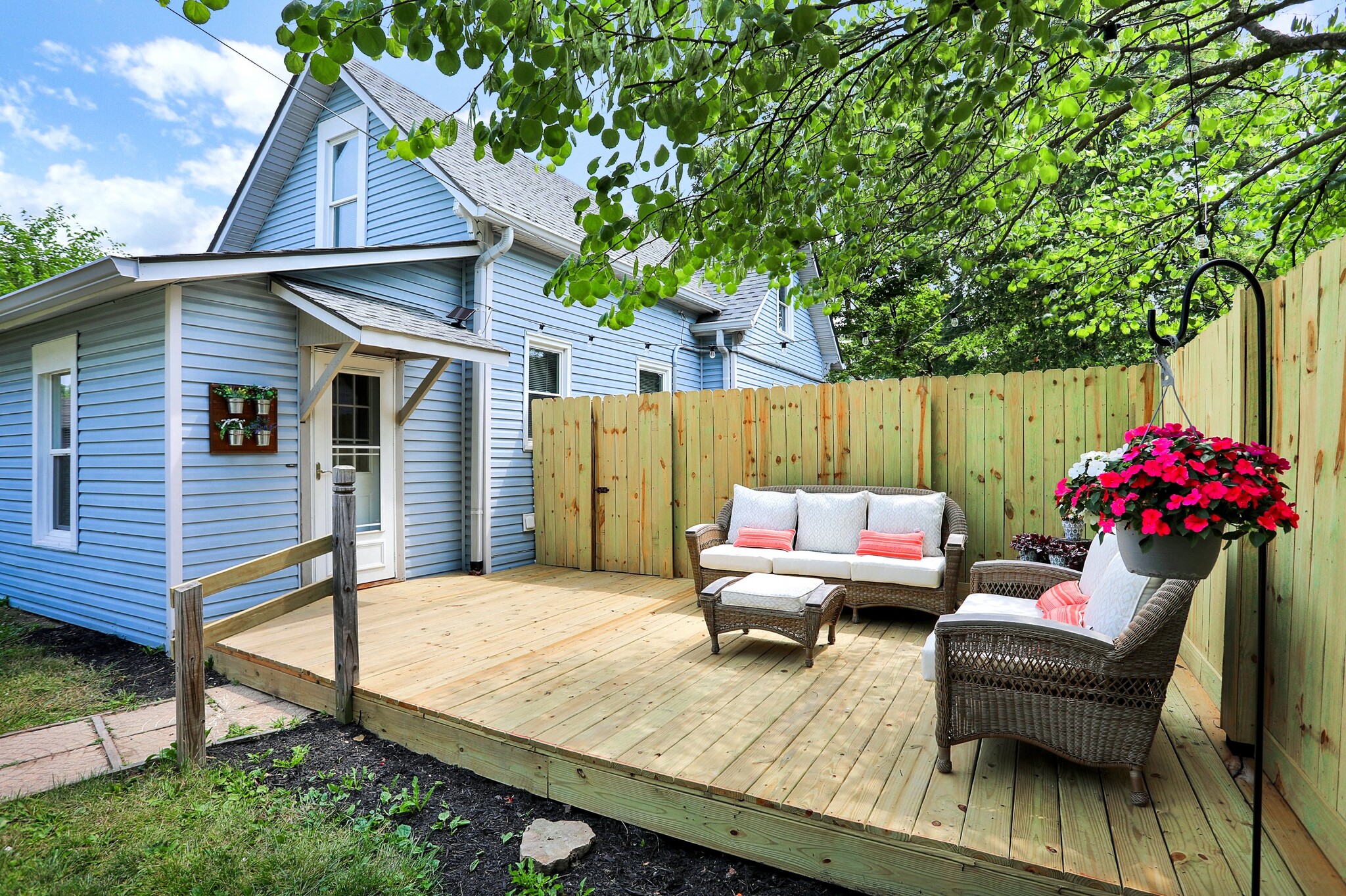 Back Deck - 108 N Muessing St