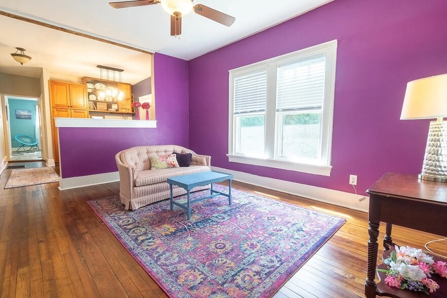 Building Photo - 125 S Pettigrew St