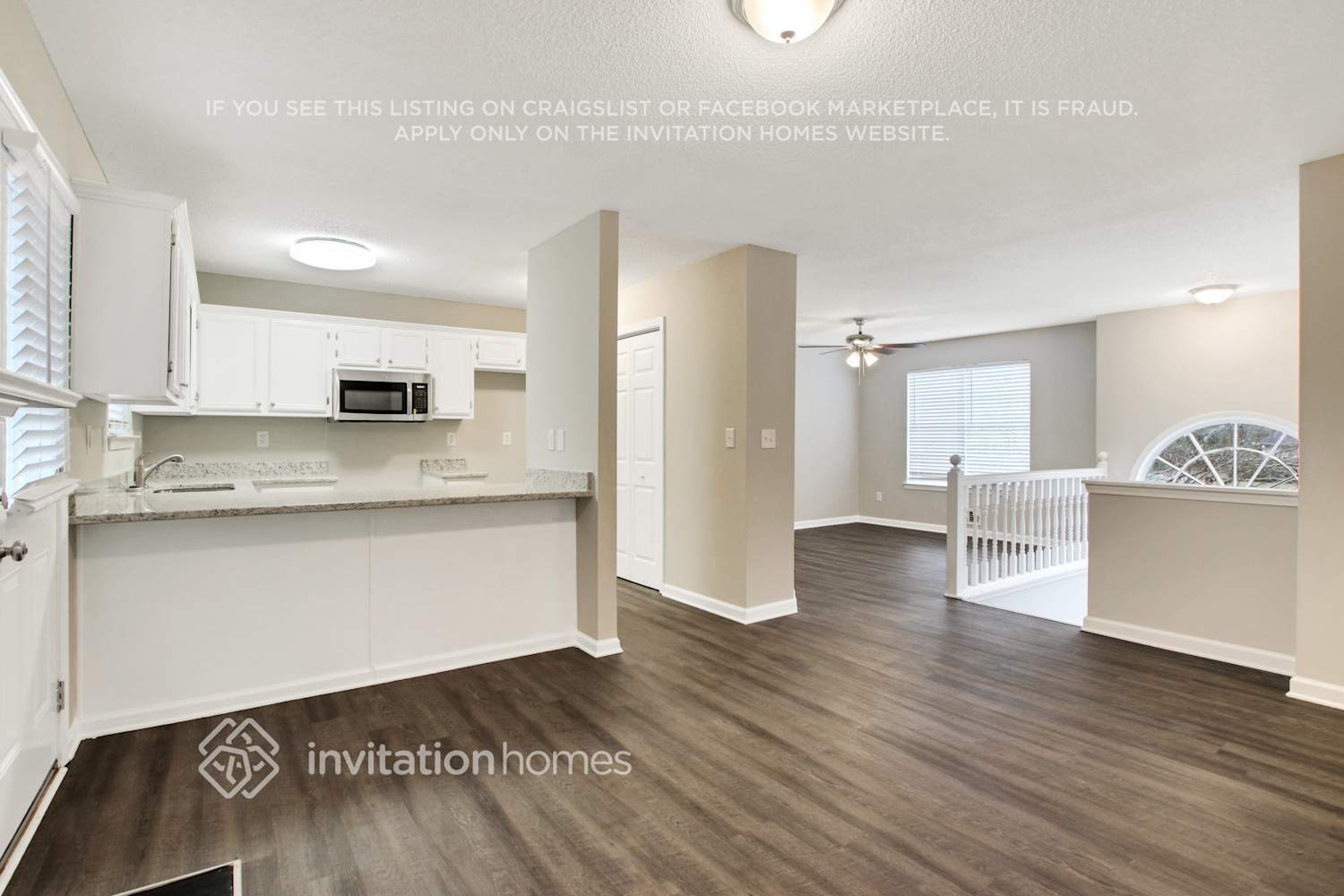 Building Photo - 1815 Independence Dr