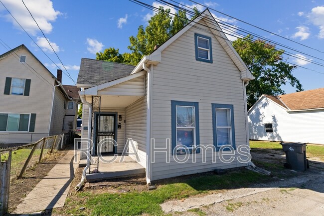 Building Photo - 446 Shelby St