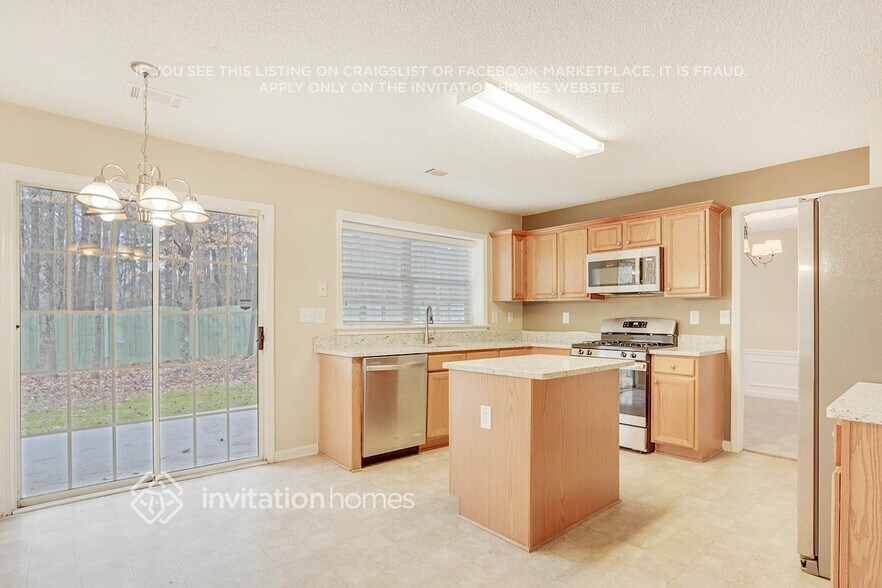 Building Photo - 7350 Harlech Trace