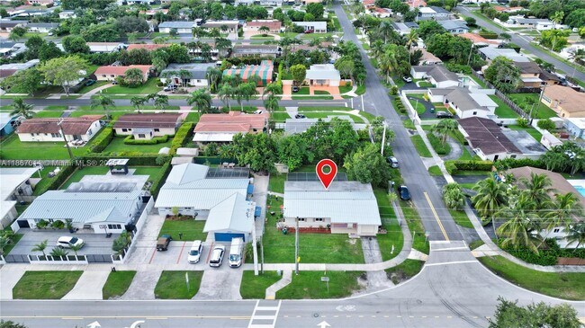 Building Photo - 8942 SW 16th St