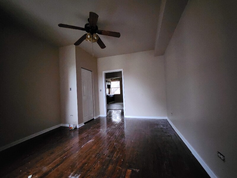 Building Photo - 7016 S Sangamon St