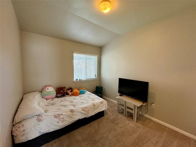 Building Photo - 416 Purple Martin Ave