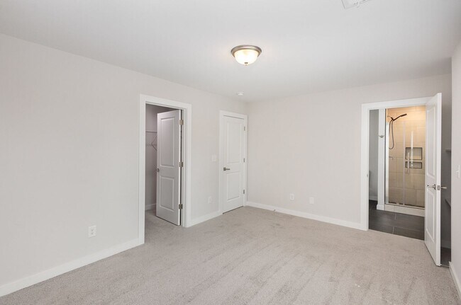 Building Photo - 3 bed 2.5 bath home in Gastonia