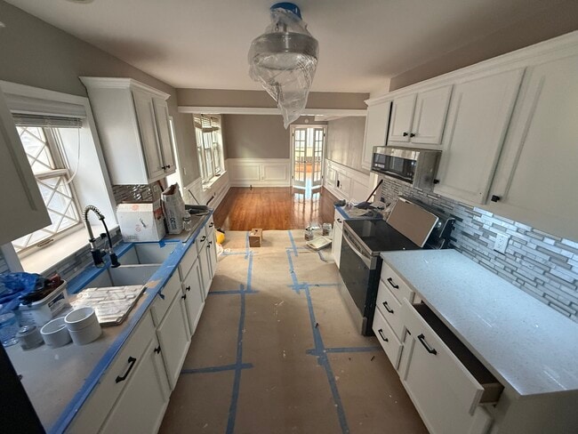 Building Photo - 1744 E 84th Pl